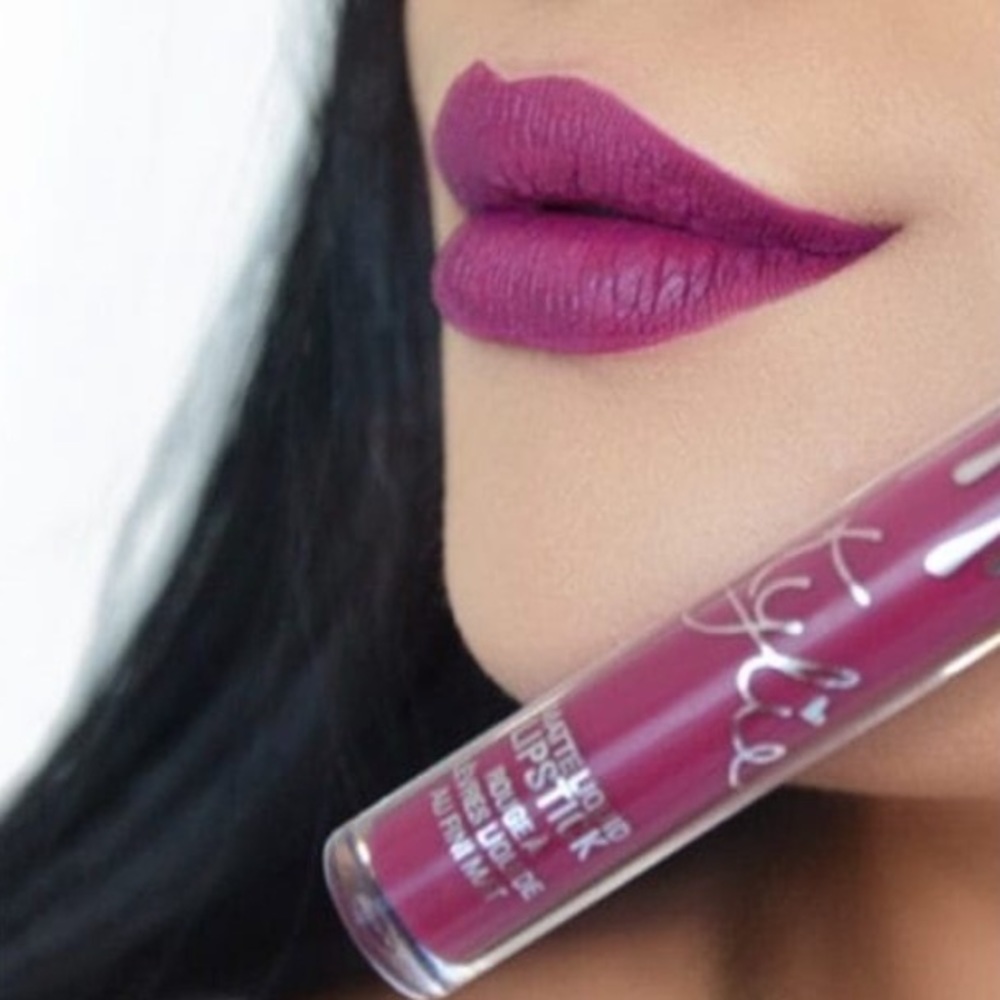SOLD****Kylie Cosmetics Blitzen matte lipstick